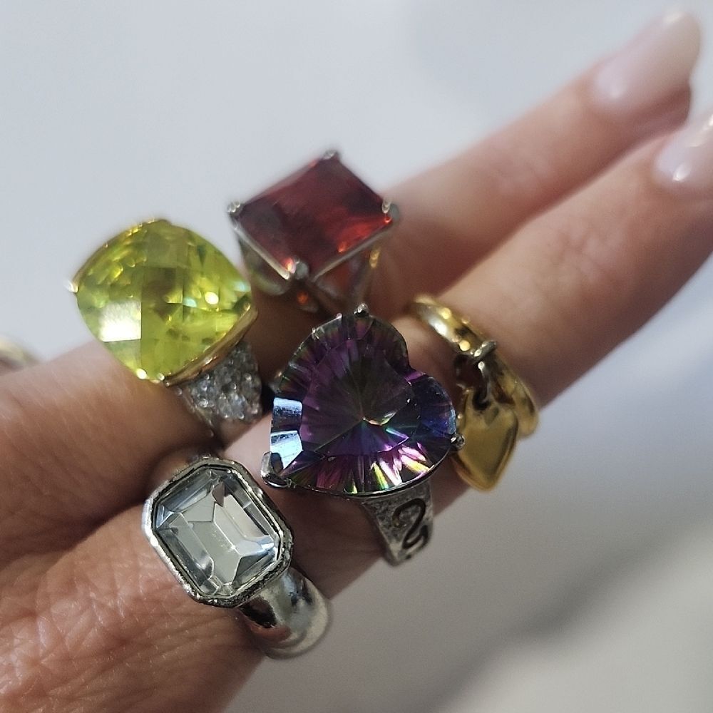 Lot Of Tarnished Rings For Crafting/Repurposing - Picture 3 of 4